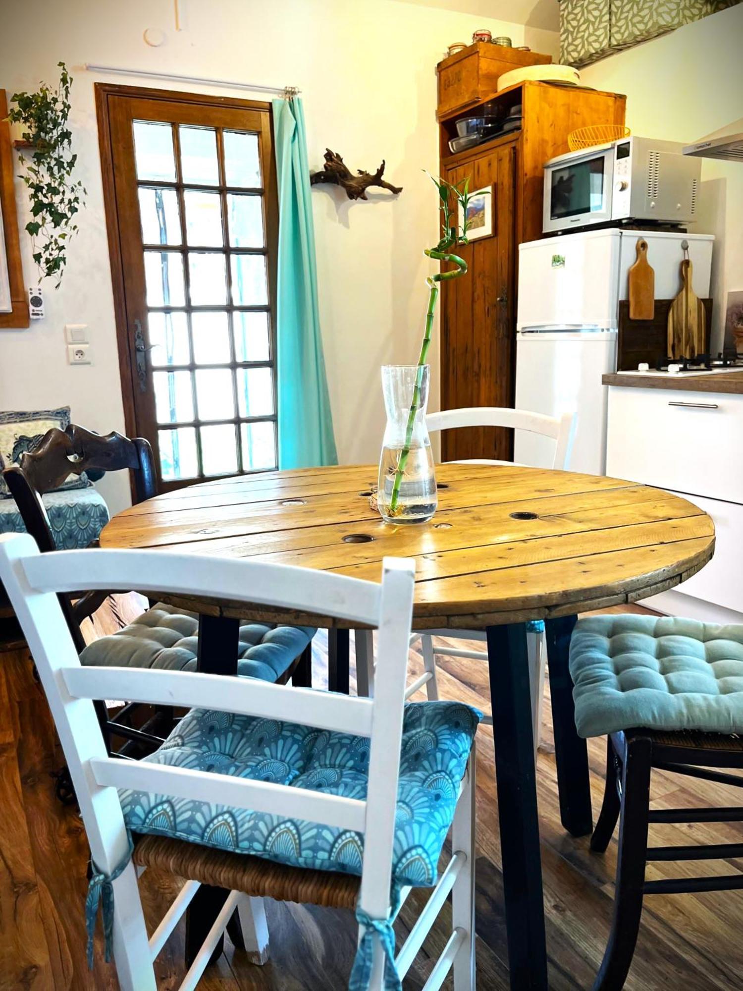 Cozy Mini House With Beautiful Views Apartment Eygliers Luaran gambar